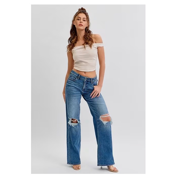 NWT Hidden Logan Mid Rise Distressed Dad Jeans - Picture 2 of 5